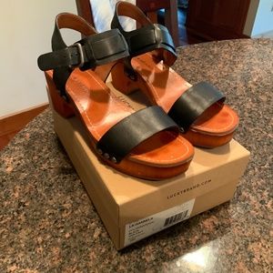 Lucky Brand sandal